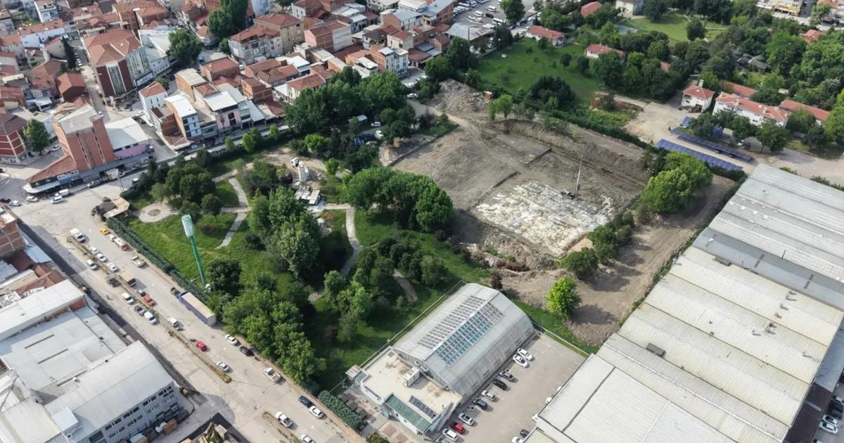 İnegöl Belediyesi, modern ve sürdürülebilir yaşam alanları inşa ederek vatandaşlarına