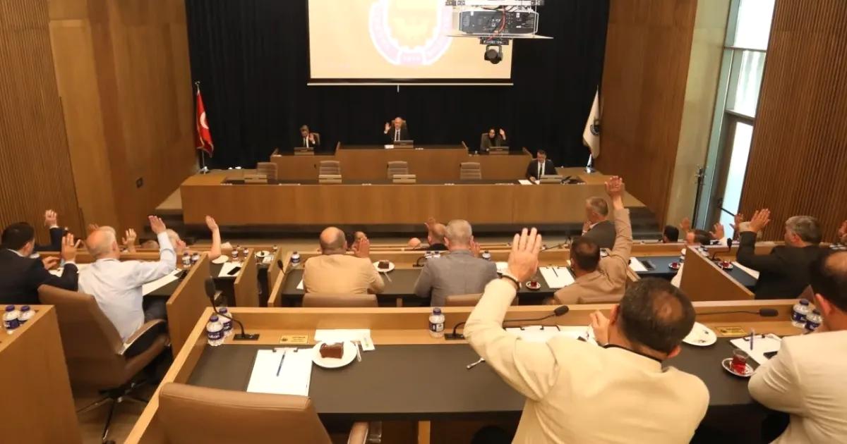İnegöl'de Ağustos ayı meclis toplantısı başarıyla gerçekleştirildi. Toplantının detayları ve