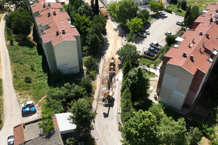 İnegöl'de Kanalizasyon ve Yağmursuyu Hattı Çalışmaları