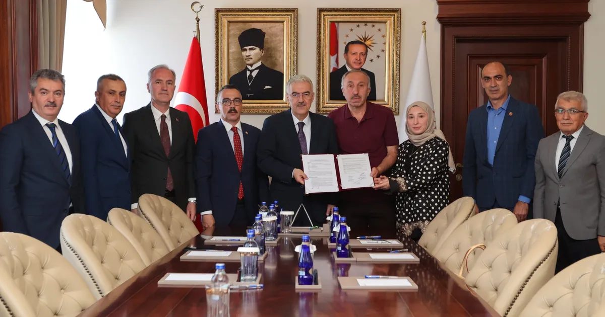 İnegöl'de sağlık ve eğitim alanındaki yatırımlarımıza destek sağlayarak bölgenin kalkınmasına