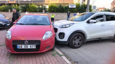 İnegöl’de gerçekleştirilen trafik kazasında 4 kişi yaralandı. Olayla ilgili detaylar
