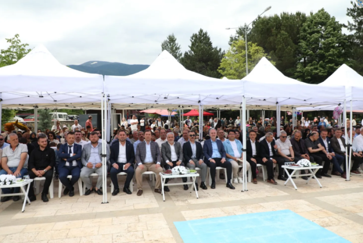 İnegöl’de Turgut Alp Anma Töreni