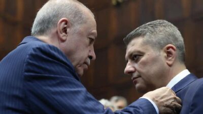 İyi Partili Ersin Beyaz, AK Parti'ye katıldı ve siyasi kariyerinde