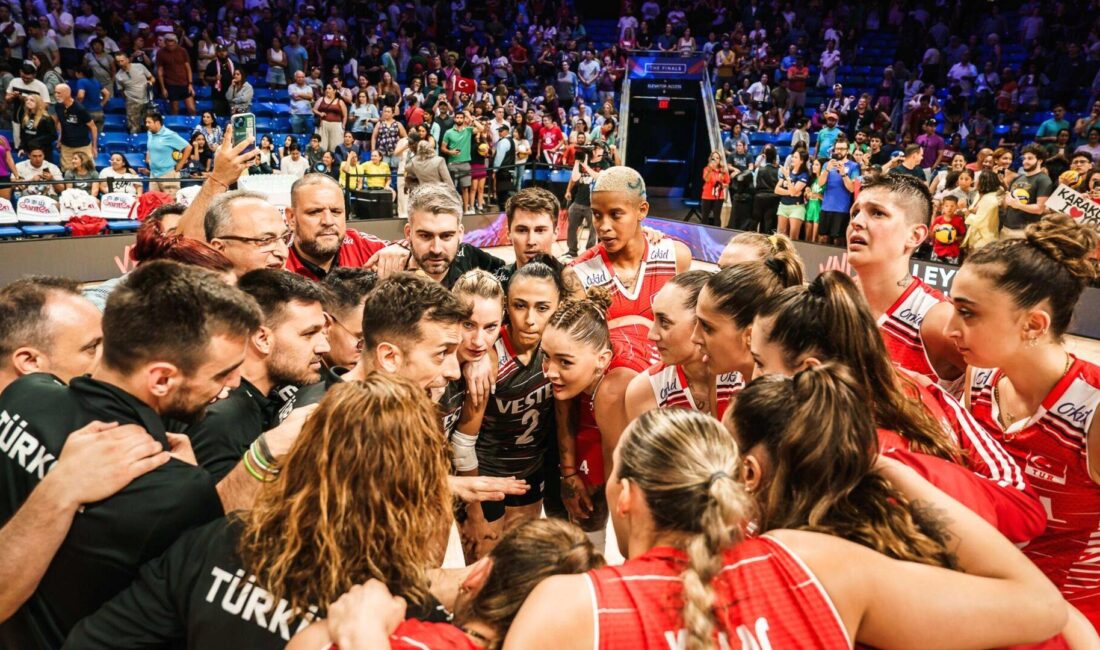 Kadın Voleybol Takımı, Brezilya'da gösterdiği güçlü performansla büyük beğeni topladı.