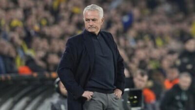 Madrid, Mourinho'nun gelişiyle yeniden güçleniyor. Takımın yenilenen forması ve başarı