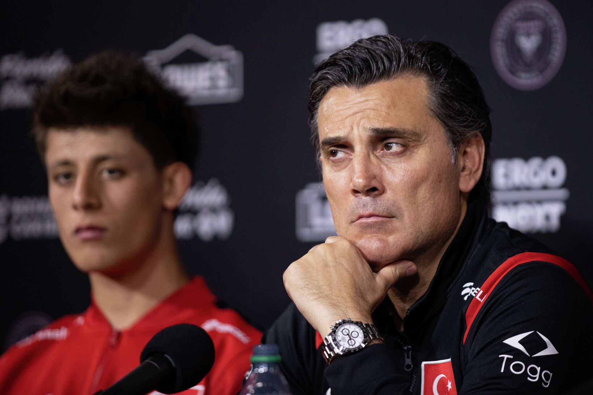 Montella'dan Milli Takıma ve Saha Düzeni Değerlendirmeleri