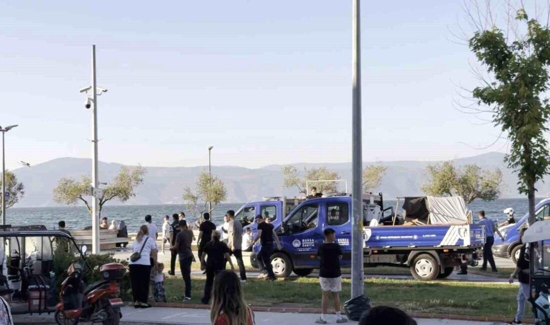Mudanya sahilinde gerçekleşen zabıta denetimleri, bölgenin düzenini ve güvenliğini sağlamaya