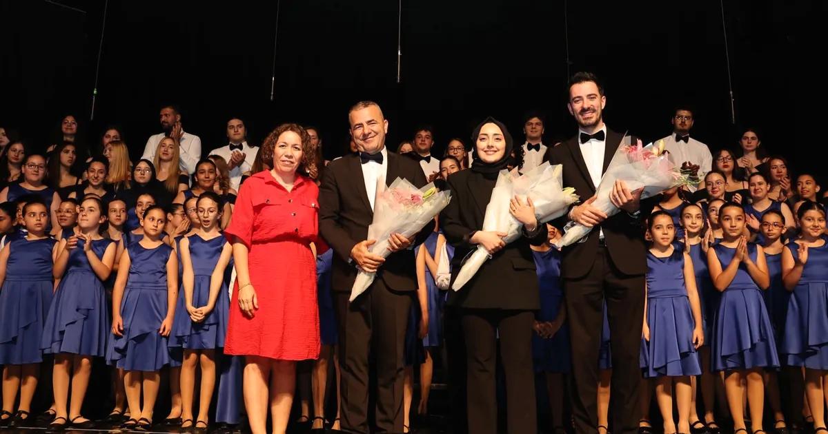Nilüfer Çocuk Korosu, 10. yılını kutlayarak müzik eğitimi ve yetenekleriyle