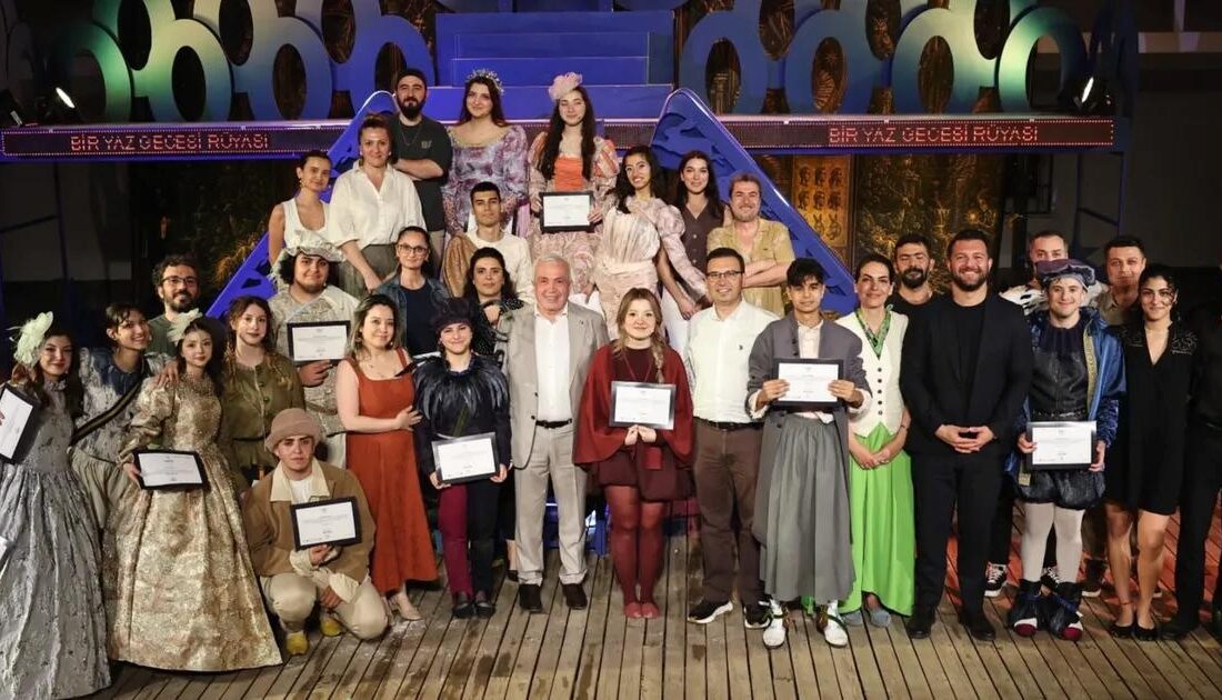 Nilüfer'de Genç NKT'nin “Bir Yaz Gecesi Rüyası” şöleni, etkileyici performanslar