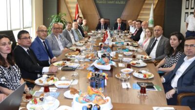 Nilüfer'de sanayi temsilcileri buluşması, işbirliği ve yeni fırsatların keşfi amacıyla