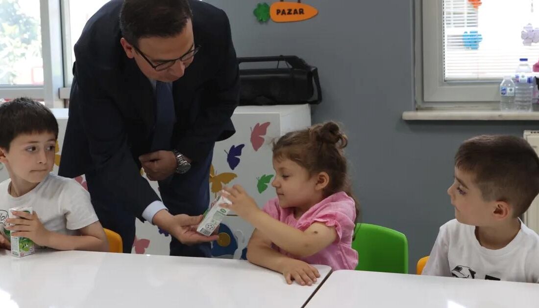Nilüfer'de süt dağıtımı programıyla sağlıklı günlere ulaşmayı hedefliyoruz. Ayrıntılar ve