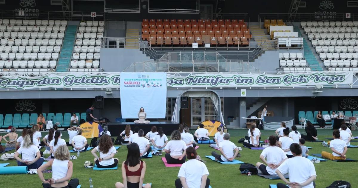 Nilüfer'de Uluslararası Yoga Günü kutlaması, sağlıklı yaşam ve farkındalık etkinlikleriyle