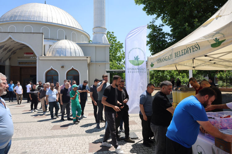 Osmangazi'de mahalle ziyaretleri ve geleneksel hayır