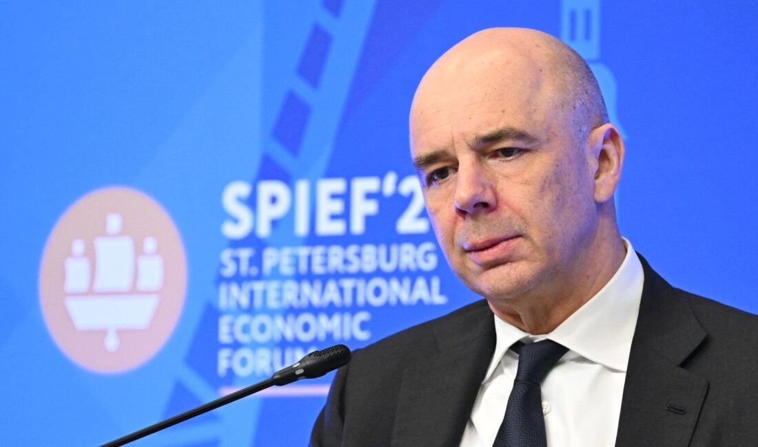 Rusya'nın enerji gelirlerindeki düşüş ve bölgesel finansal sıkıntılar, ekonomik ve