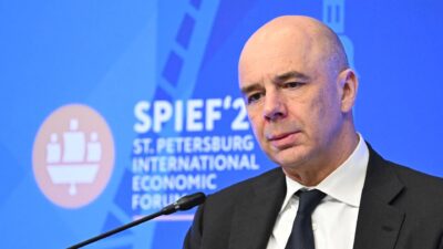 Rusya'nın enerji gelirlerindeki düşüş ve bölgesel finansal sıkıntılar, ekonomik ve