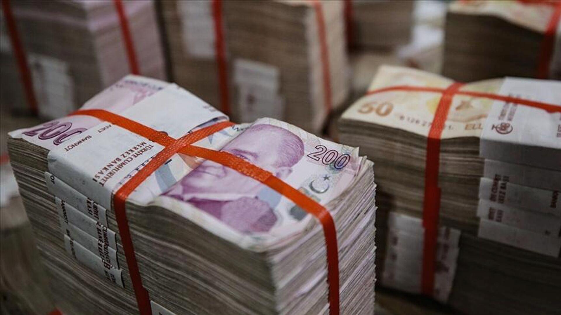 Türkiye, Mayıs'ta en yüksek reel getiriyi güvenli mevduatta yakalayarak yatırımcıların
