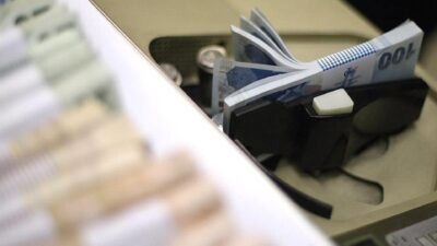 Türkiye'de elektronik fatura zorunluluğu artarken, işletmeler bu yeni düzenlemelere uyum
