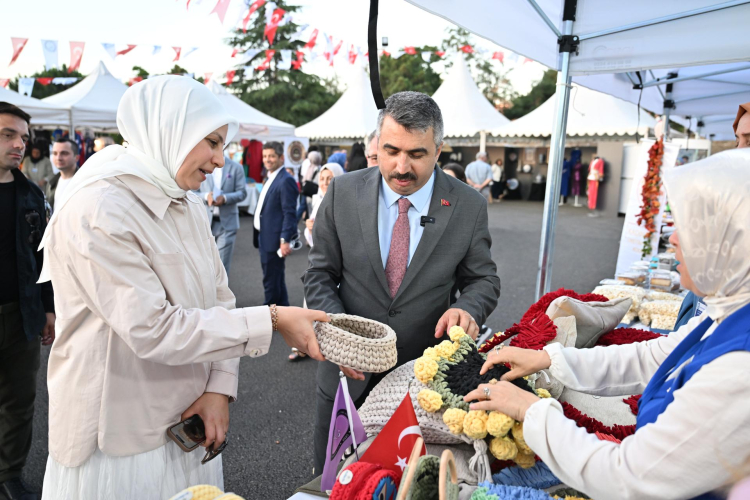 Yıldırım Belediyesi Geleneksel El Emekleri Festivali