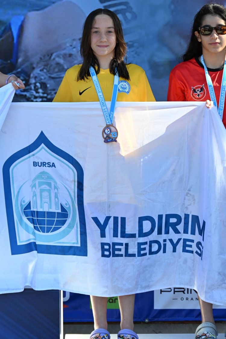 Yıldırım Belediyesi sporcuları başarıyla dönüyor