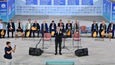 Yıldırım'da düzenlenen Aşıklık Geleneği kutlamasıyla Türk kültürünün önemli bir parçası