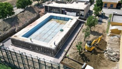 Yıldırım'da yarı olimpik yüzme havuzu yenileme projesiyle modern ve güvenli