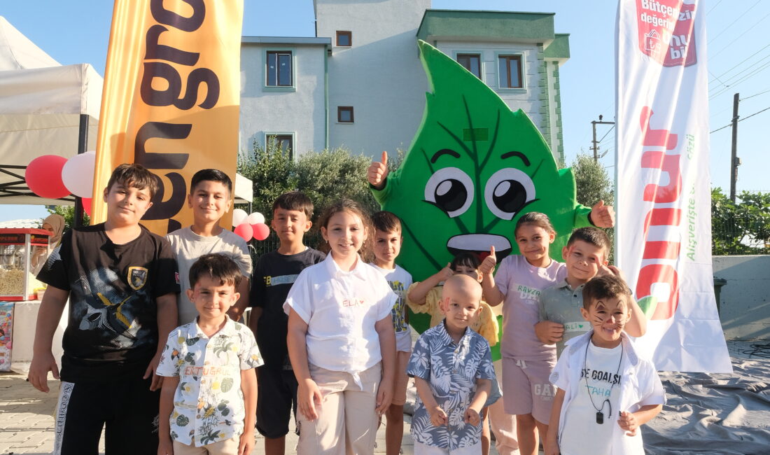 Özen Grup bünyesinde faaliyet gösteren Onur Market ve Özen Gross,