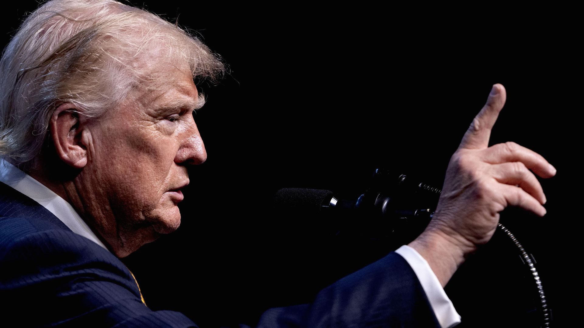ABD Başkanı Trump'tan yeni gümrük tarifeleri planı, ekonomik politikalar ve