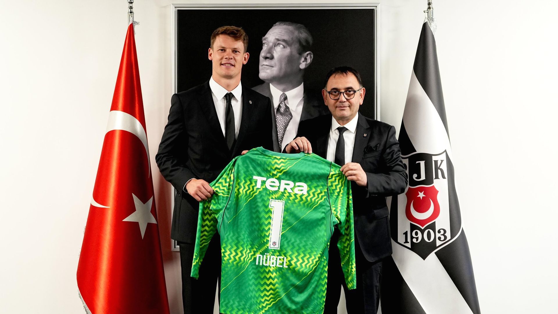 Alexander Nübel, Beşiktaş'a transfer oldu. Türk futbolunu güçlendiren bu transfer