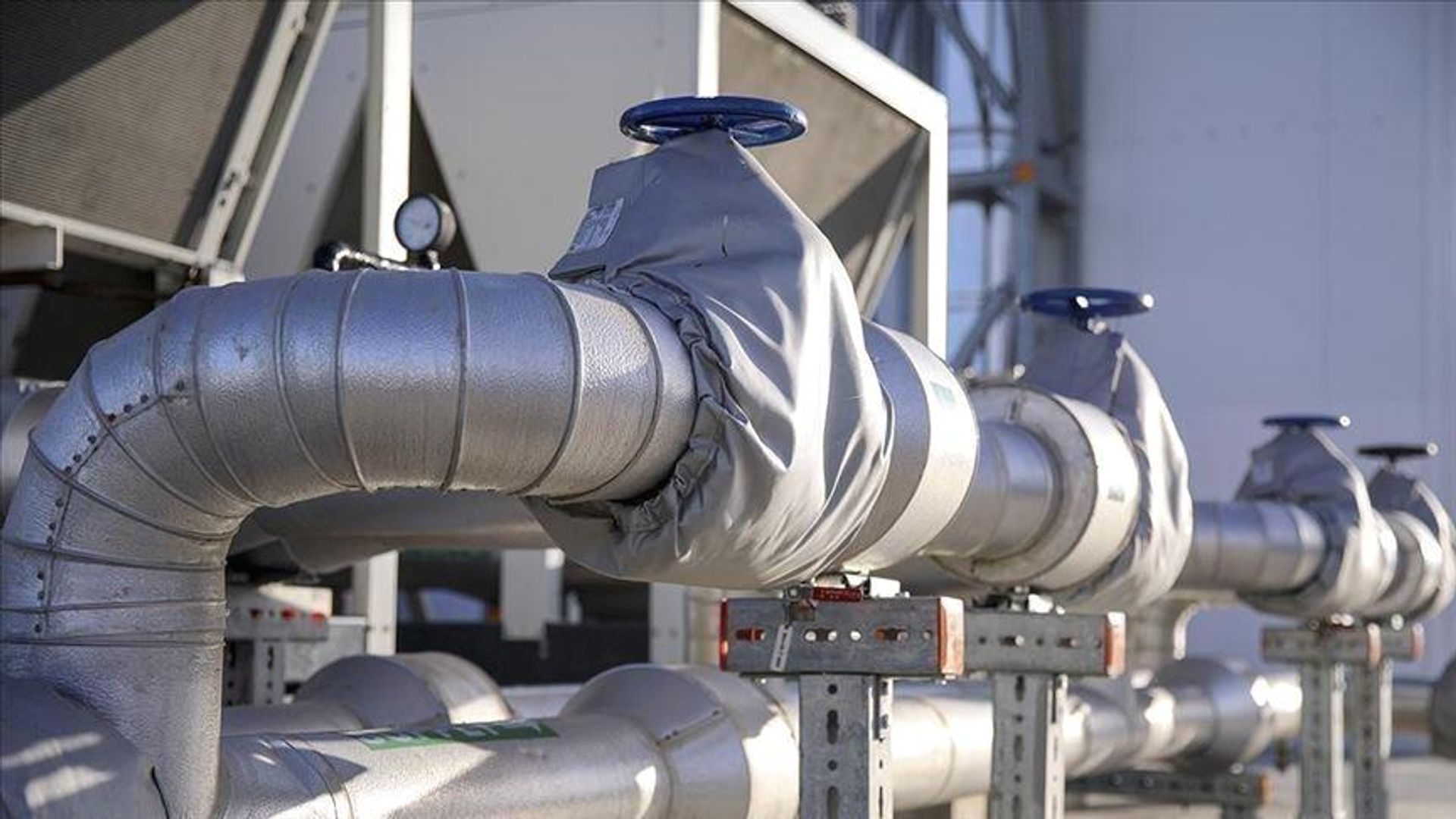BAE, doğal gaz üretimini artırmak için büyük yatırımlar yapıyor. Enerji