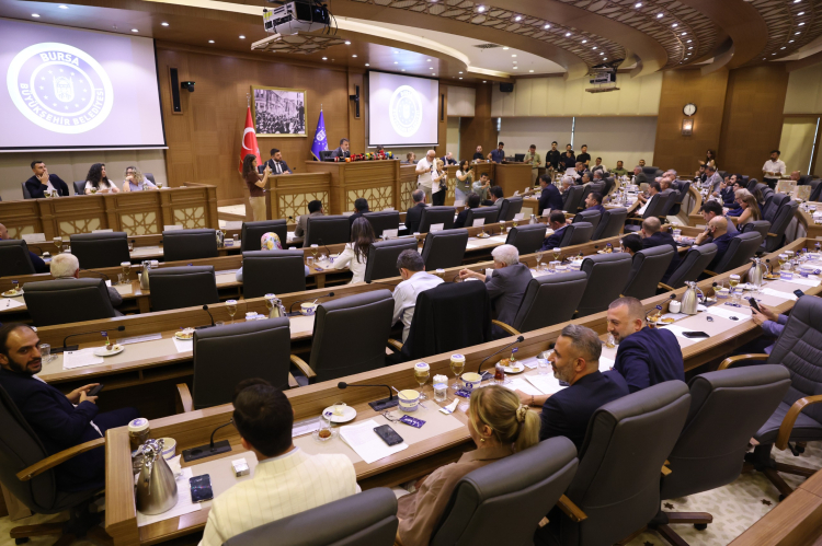 Bursa Büyükşehir Belediyesi'nde İş İliği Tartışması