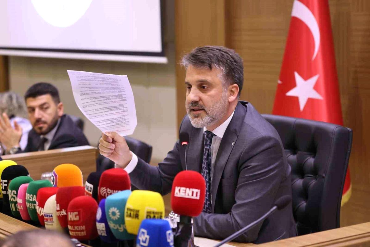 Bursa Büyükşehir Meclisi'nde işten çıkarmalar konusunda yaşanan tartışmaların detayları, karar