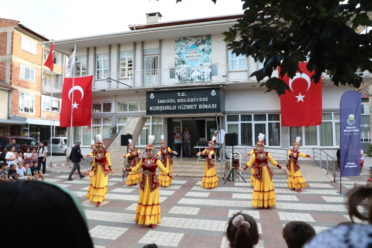 Bursa İnegöl’de Kültür Sanat Festivali coşkusu