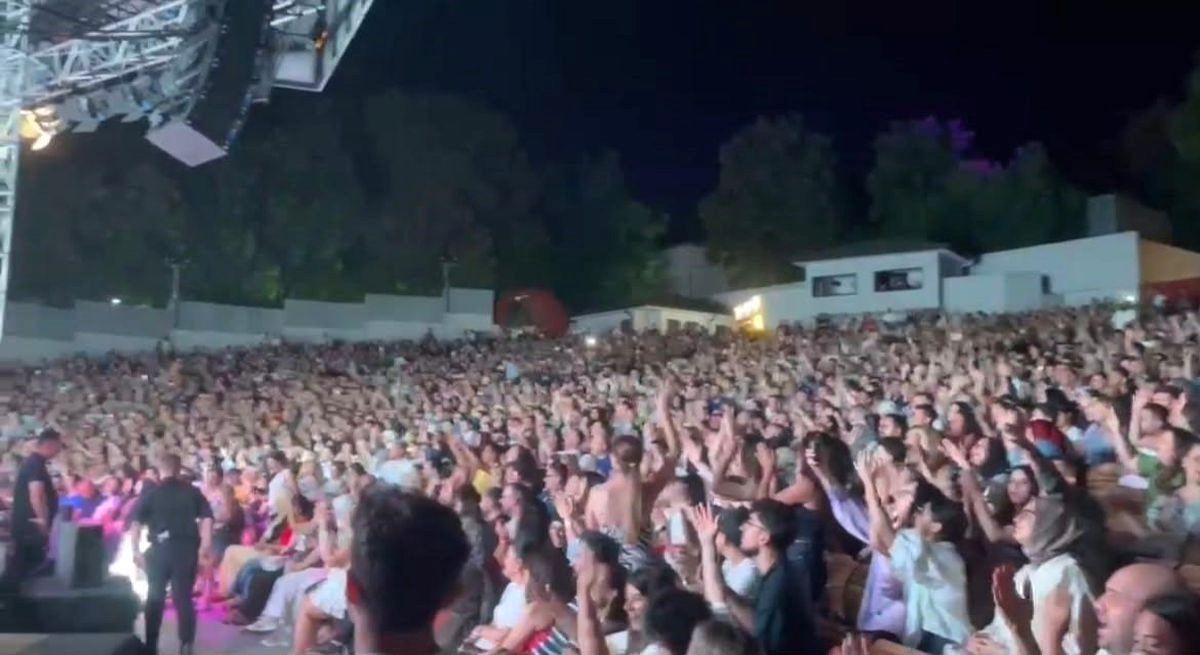 Bursa Kültürpark'ta Yıldız Tilbe ile unutulmaz bir konser deneyimi. Detaylar