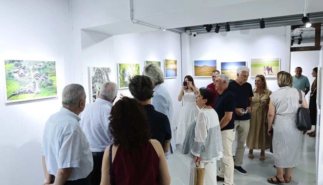 Bursa Nilüfer'de gerçekleşen fotoğraf sergisi, sanatseverlere unutulmaz anlar yaşatmayı hedefliyor.
