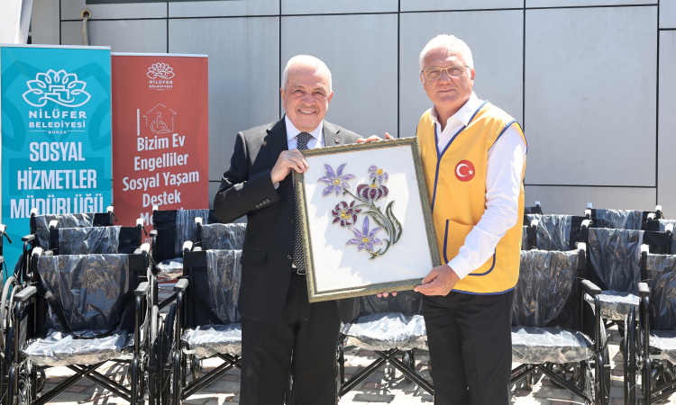 Bursa Nilüfer’de tekerlekli sandalye bağışı