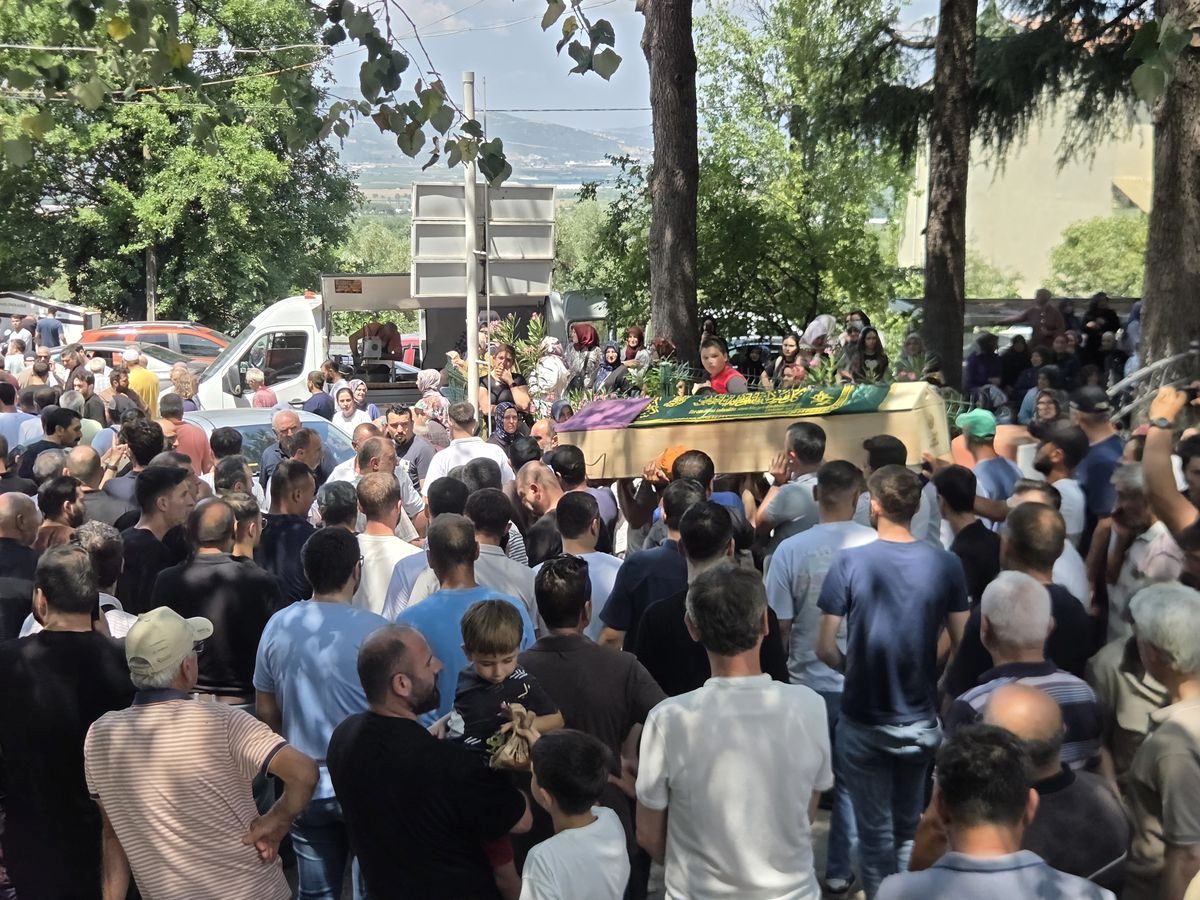 Bursa-Orhangazi'de meydana gelen trafik kazası hakkında detaylar ve güncel bilgiler.