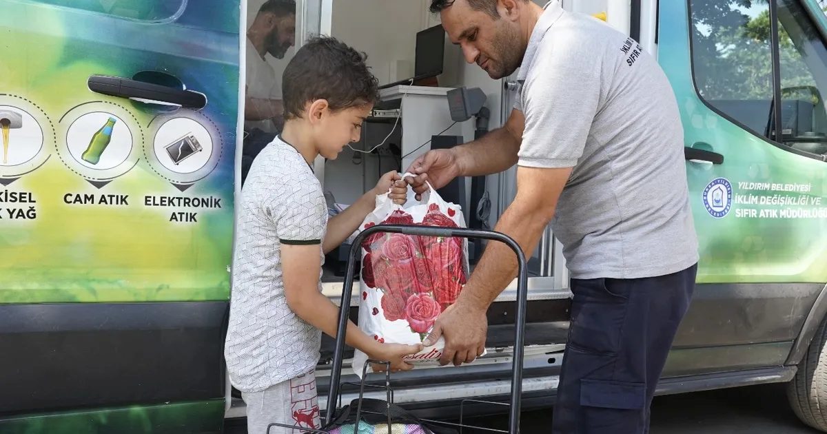 Bursa Yıldırım'da sıfır atık projeleriyle çevreyi koruma ve sürdürülebilirlik amaçlanmaktadır.