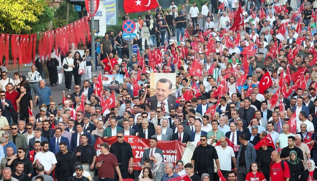 Bursa'da 15 Temmuz Şehitlerini Anma Programlarıyla milli birlik ve beraberliğimizi
