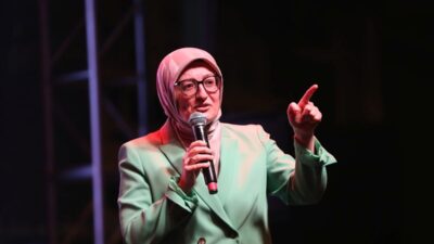Bursa'da 15 Temmuz Demokrasi Günü etkinlikleriyle demokrasiye olan bağlılığımızı kutluyor,
