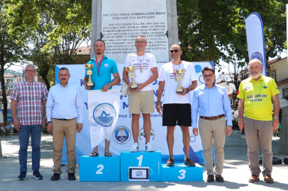 Bursa'da Açık Deniz Yüzme Maratonu Tamamlandı