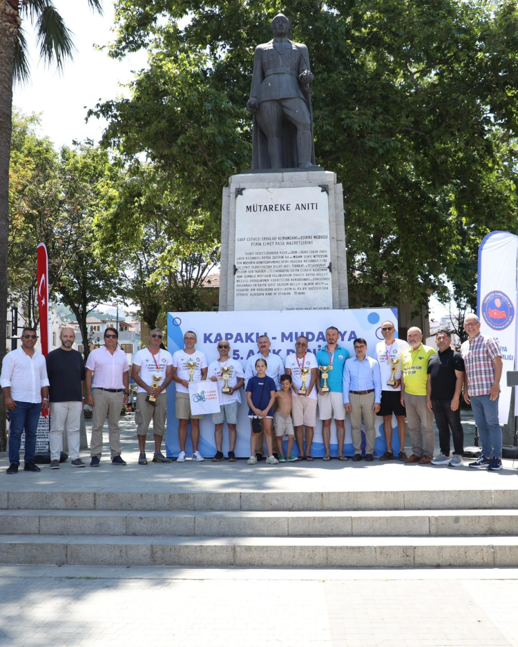 Bursa'da Açık Deniz Yüzme Maratonu Tamamlandı