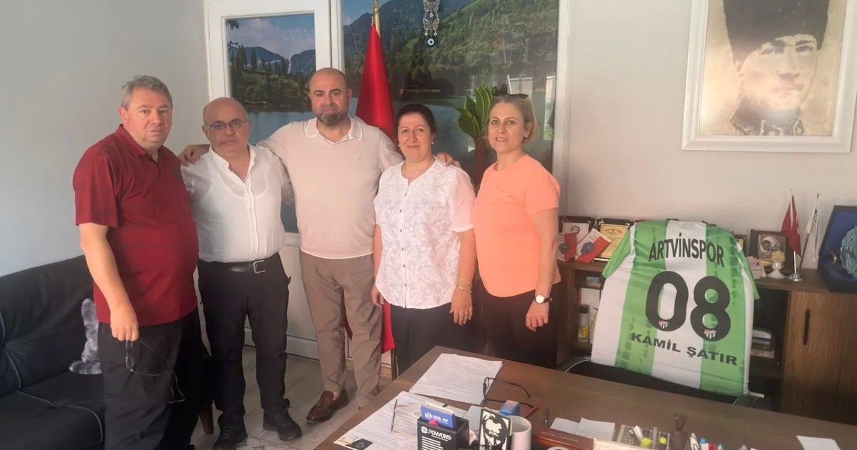 Bursa'da Artvinspor Kulübü destek toplantısı, bölgenin spor ve toplum birlikteliğini