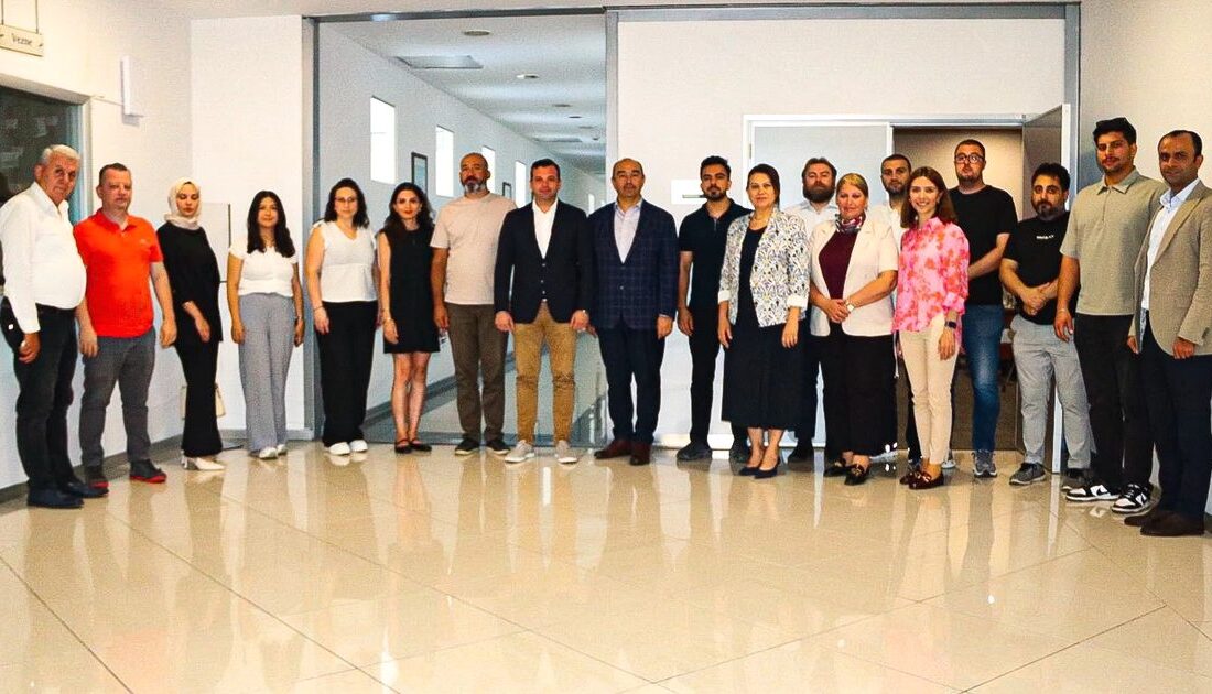 Bursa'da gerçekleştirilen başarılı ihracat projesi toplantısında sektör liderleri bir araya