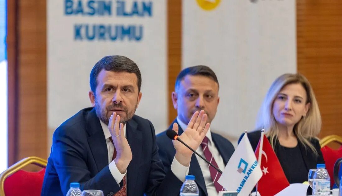 Bursa'da düzenlenen Basın Sektörü İstişare Toplantısı'nda medya temsilcileri sektör sorunlarını