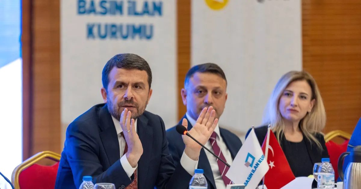 Bursa'da düzenlenen Basın Sektörü İstişare Toplantısı'nda medya temsilcileri sektör sorunlarını