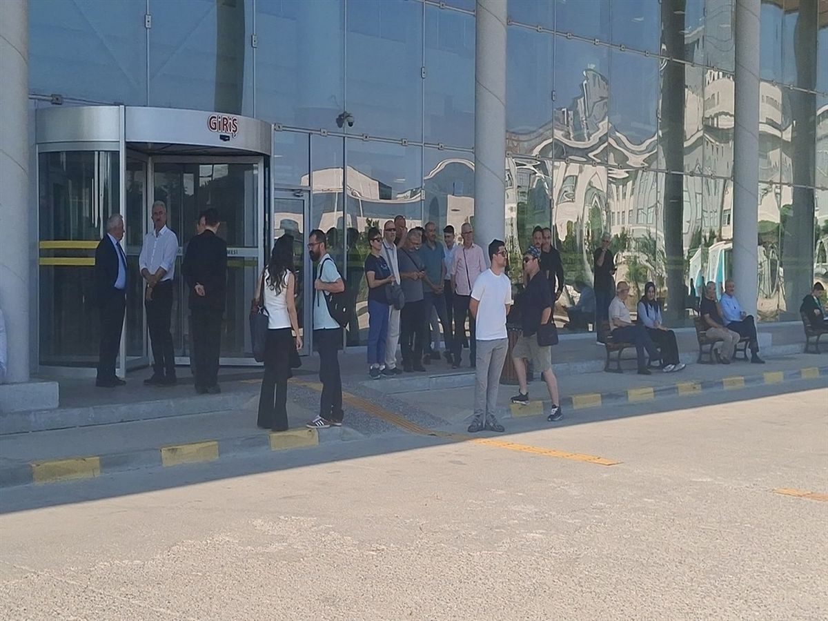 Bursa'daki belediye yolsuzluğu davası halen devam etmektedir. Güncel gelişmeleri ve
