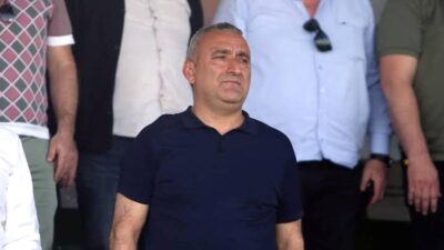 Bursa'da Belediyespor Başkanı görevinde kaldı. Güncel gelişmeler ve detaylar için