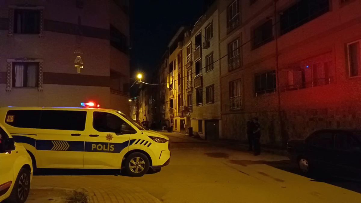 Bursa'da gerçekleşen bıçaklı kavgada 1 kişi yaralandı. Olayla ilgili soruşturma