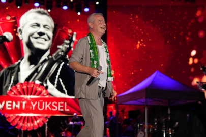 Bursa'da Büyük Müzik Festivali Coşkusu