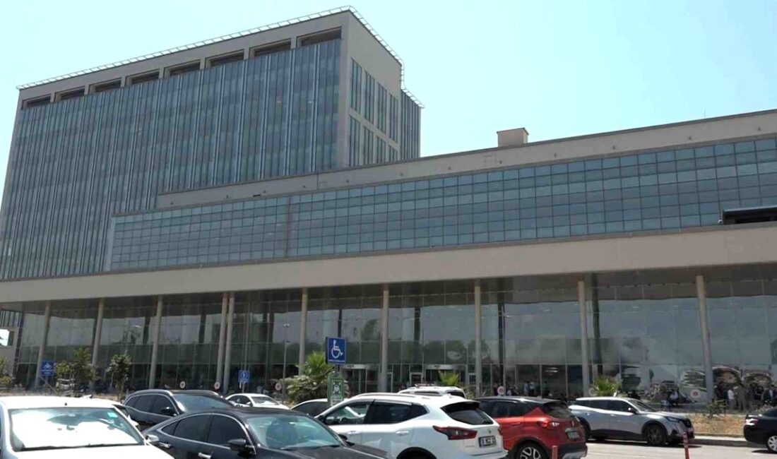 Bursa'da CHP'li Belediye Başkanı'nın davası başladı. Gelişmeleri ve davanın detaylarını